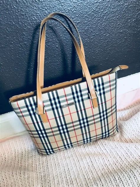 barely used burberry purses.